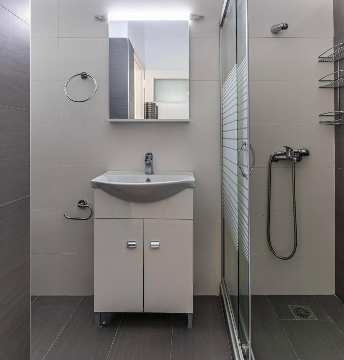Ferienwohnung Comfy Central Square Gem With Balcony Kalamata Exterior foto